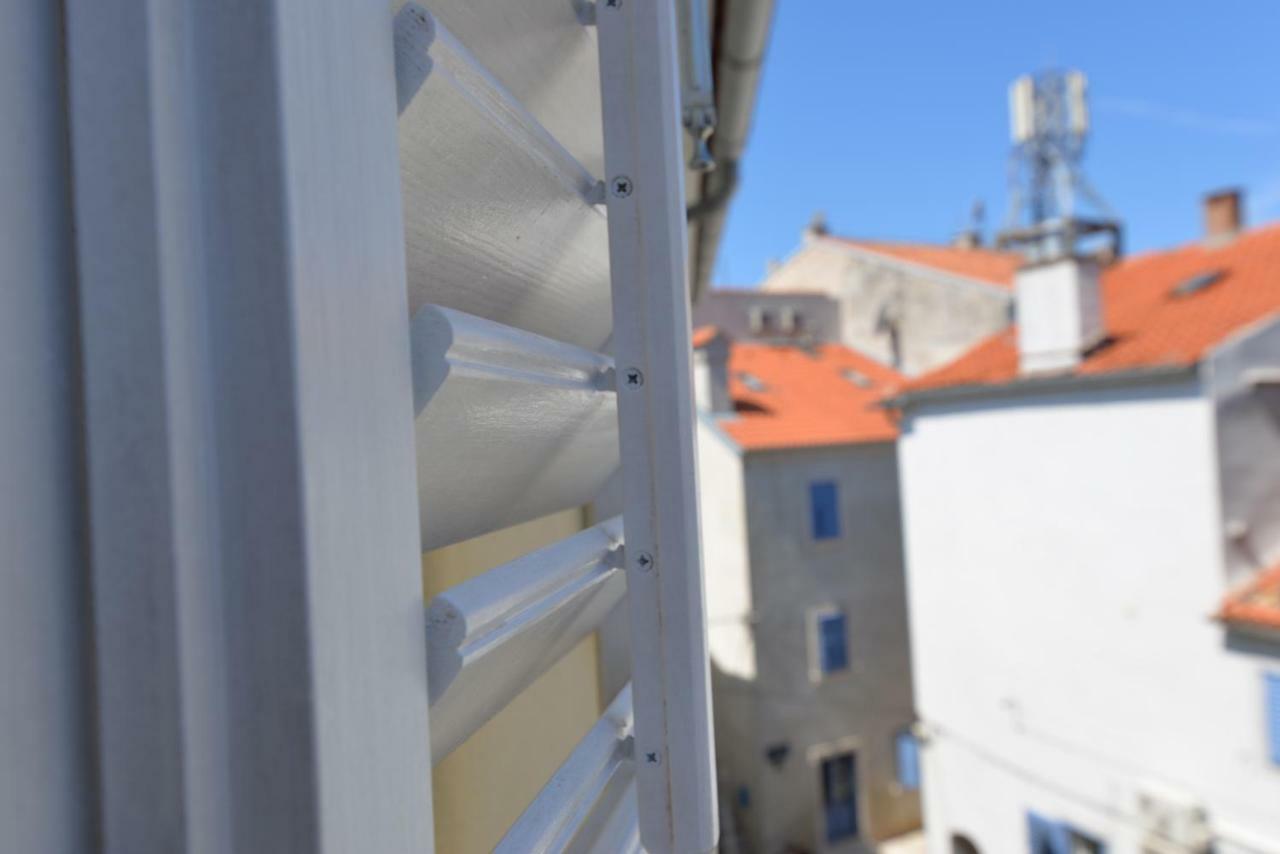 Apartments And Rooms Oliva Cres Exterior foto